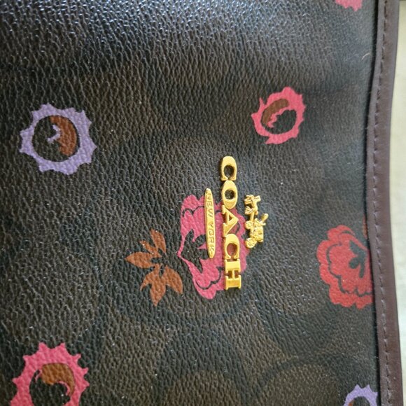 Coach Primrose Floral Print Logo Signature City Tote - Picture 2 of 6